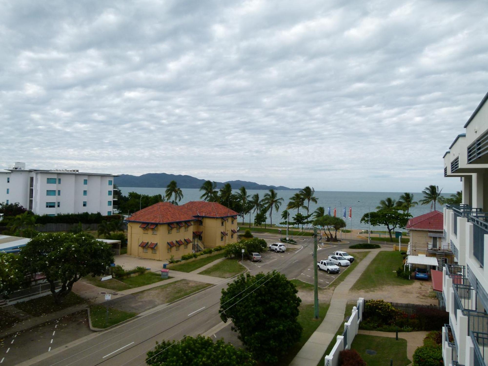 Madison Ocean Breeze Apartments Townsville Kültér fotó